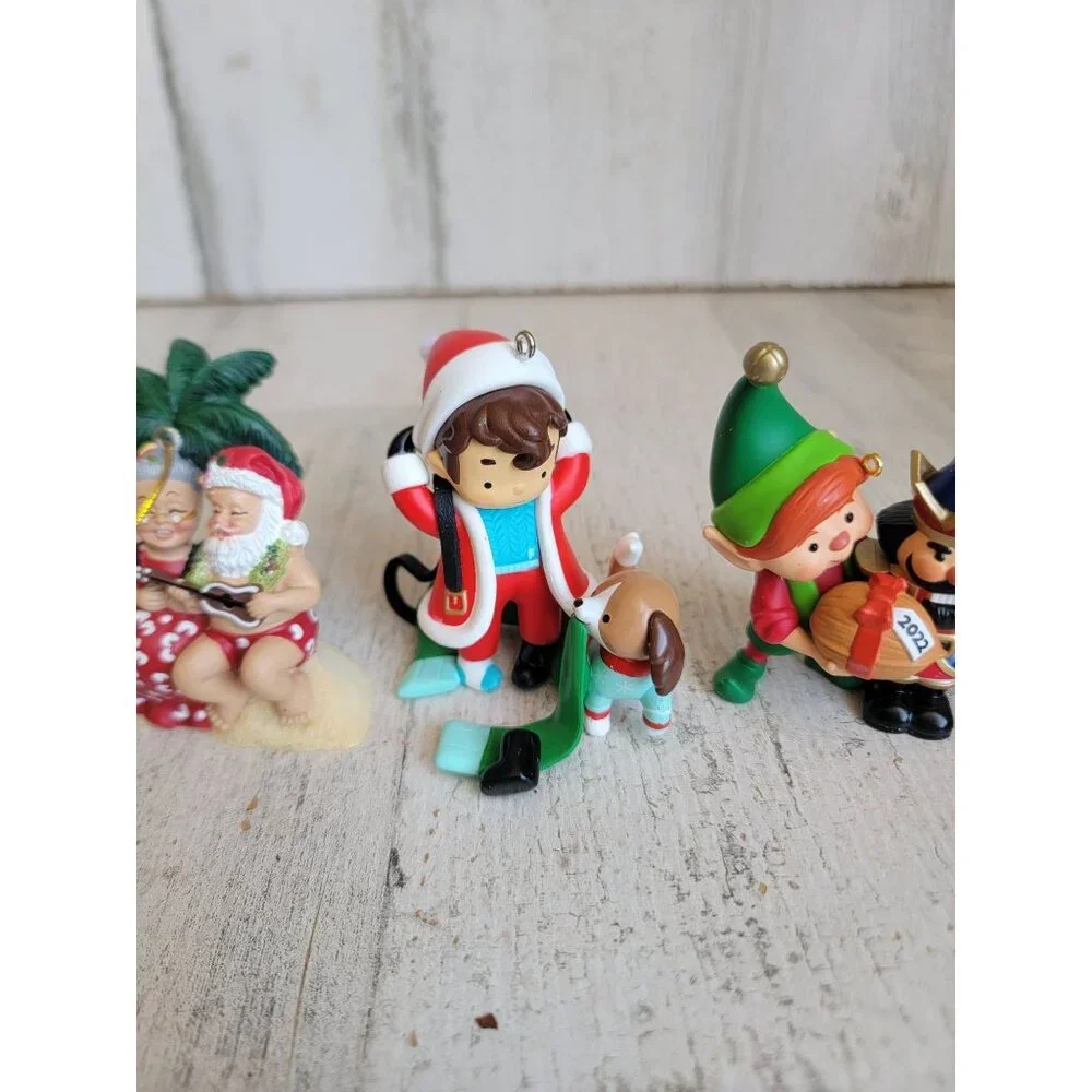 Hallmark santa claus